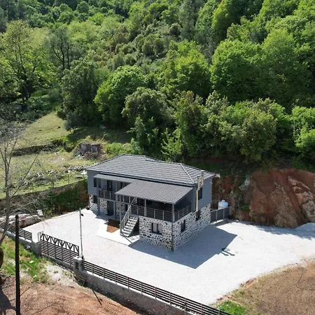 Ονειρόπετρα 2 3* Mouzaki