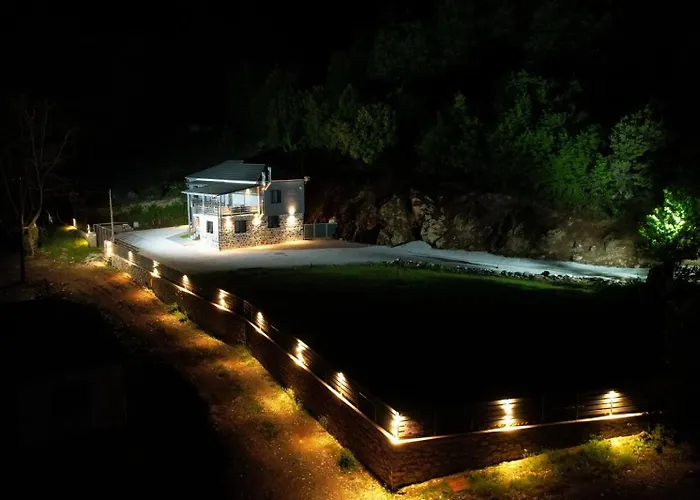 ονειρόπετρα 2 * Mouzaki