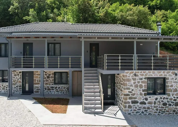 ονειρόπετρα 2 Mouzaki